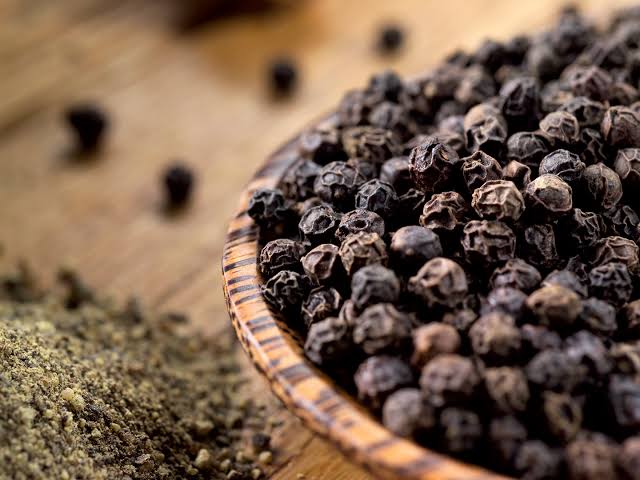Organic Black Pepper